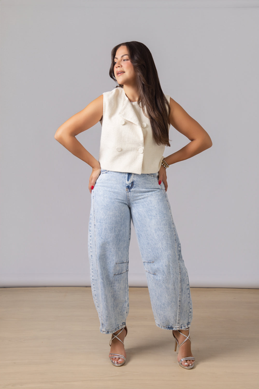 Eleganza White Vest