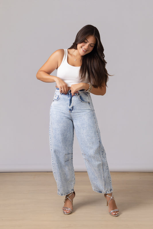Light Wash Barrel Jeans